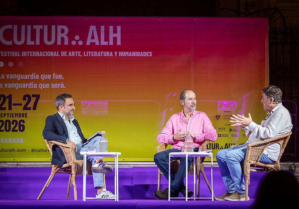 Quico Chirino, Juan Villoro y Luis García Montero.