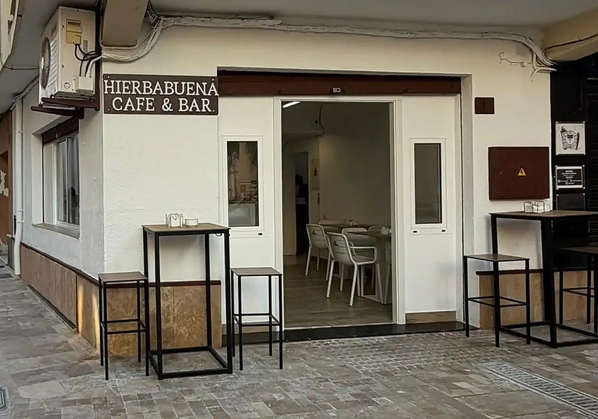 Imagen de la cafetería, recientemente renovada