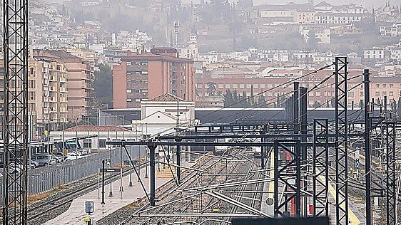 Renfe reorganiza las conexiones entre Granada y Barcelona