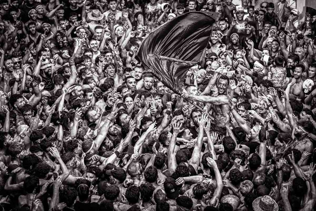 El Cascamorras en blanco y negro