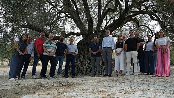 Un sendero experiencial conecta Cazorla y La Iruela con un olivo milenario