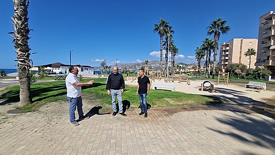 Salobreña estrena nuevo paseo marítimo peatonal con grandes zonas verdes