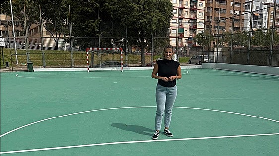 Mejoras en la pista exterior de fútbol sala y los pabellones 5 y 6 de la Salobreja