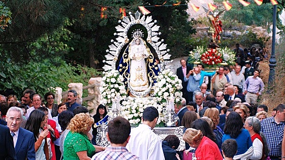 El 'Pueblo Libro' de Granada se prepara para celebrar sus fiestas de San Miguel y la Virgen de los Remedios