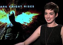 La actriz Anne Hathaway, durante la entrevista. / Vídeo: Virginia Carrasco