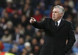 Ancelotti, durante un partido con el Real Madrid. / Javier Lizón (EFE)