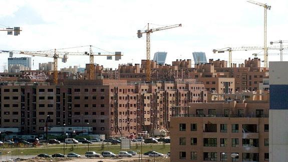 Construcción de viviendas en Madrid. 