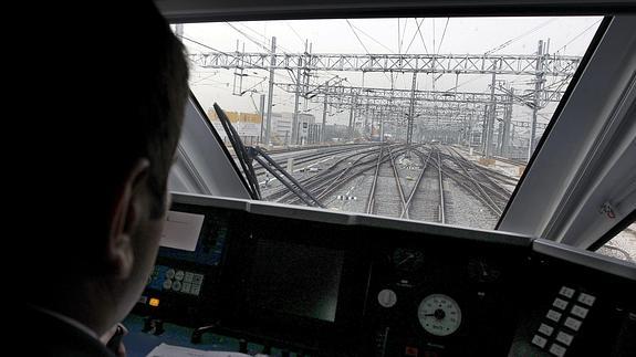 Un maquinista de Renfe.