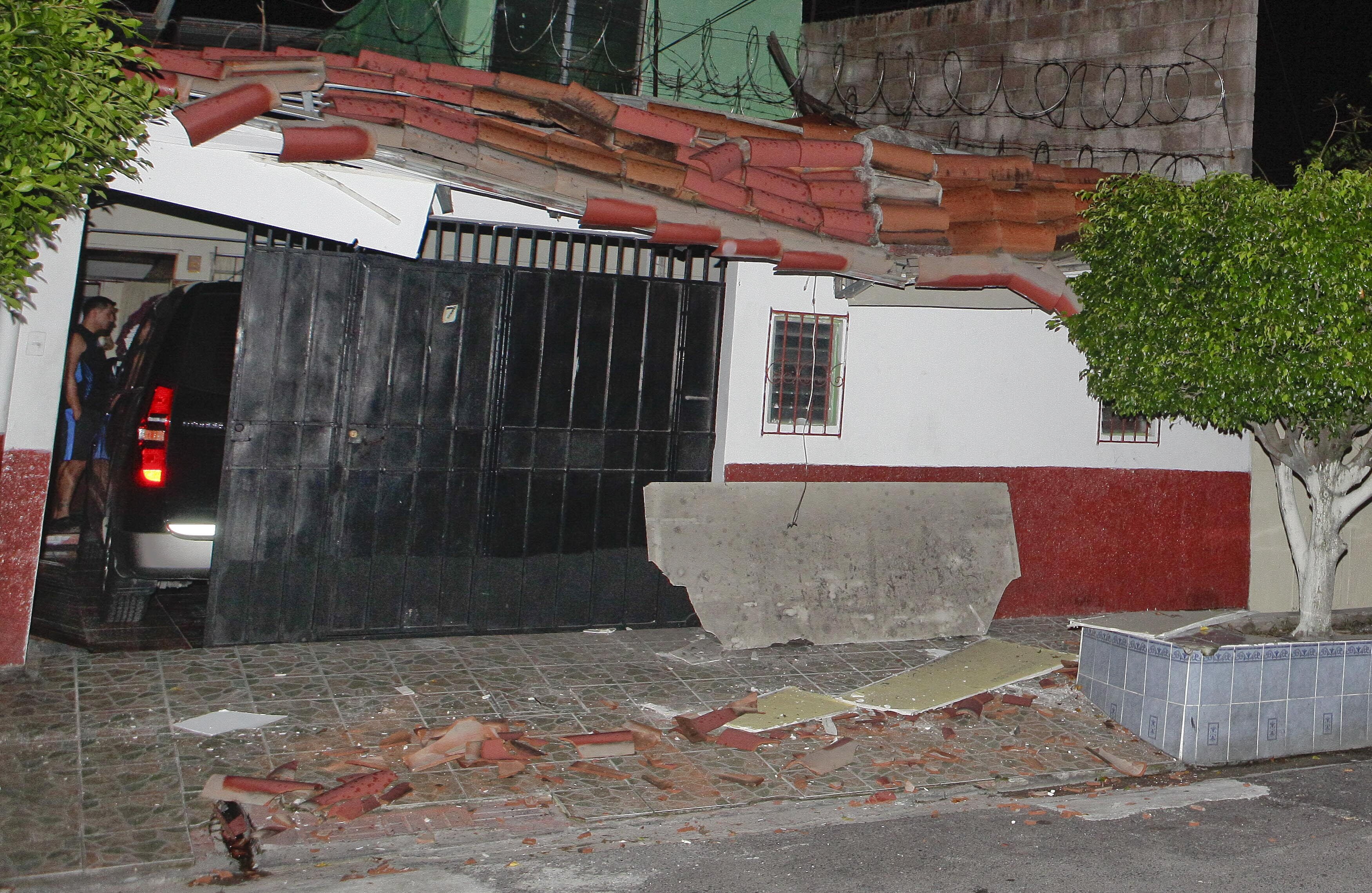 Daños provocados por el terremoto. 