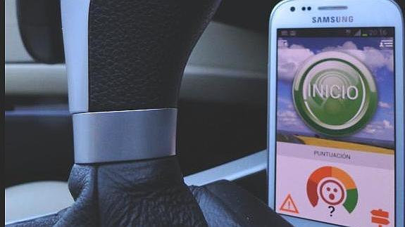 La aplicación puntúa al usuario en función de su forma de conducir.