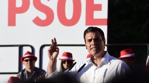 Sánchez, durante el mitin de cierre de campaña para el PSOE.