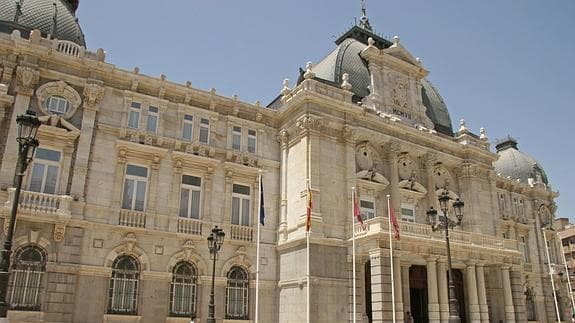 Fachada del Ayuntamiento de Cartagena. 