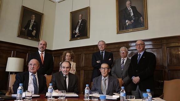 Presidentes y directores de las nueve reales academias españolas. 