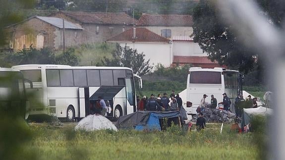 Evacuación del campo de refugiados de Idomeni. 