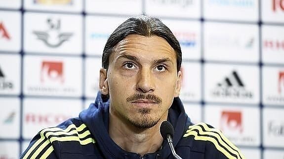 Zlatan Ibrahimovic, en rueda de prensa. 