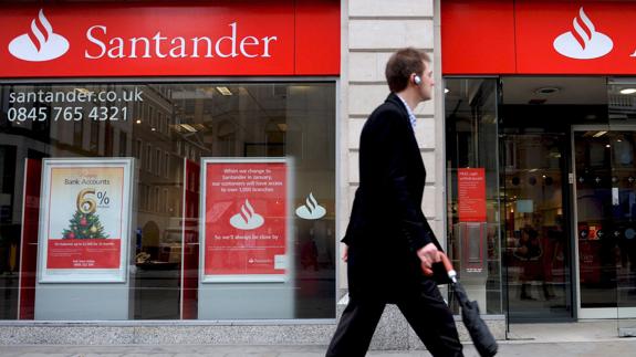 Una sucursal del Santander en el centro de Londres. 