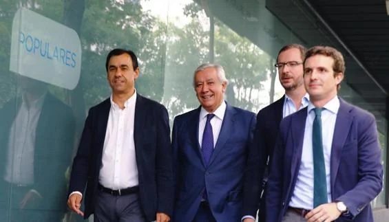 Los vicesecretarios generales del PP, Fernando Martínez Maillo; Javier Arenas; Javier Maroto y Pablo Casado.