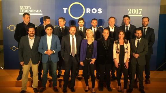 El equipo del Canal Toros durante la presentación de la programación.