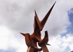 Impacta. Monumento a la Concordia, en Atarfe. :: RAMÓN L. PÉREZ