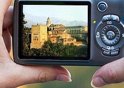 La Alhambra revalidó en 2010 su liderazgo como el monumento más visitado de toda España