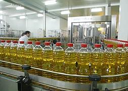 Cadena de envasado de aceite de oliva. :: IDEAL