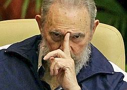 Los usuarios de Twitter «matan» de nuevo a Fidel Castro