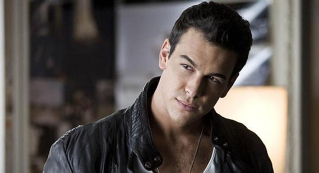 Mario Casas arrasa en la noche más ardiente del verano | Ideal