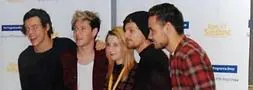 One Direction visita por sorpresa a una directioner muy especial (foto)