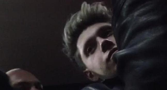 One Direction alarma directioner, pánico de Niall Horan atrapado (vídeo)