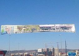 Una pancarta con nocturnidad