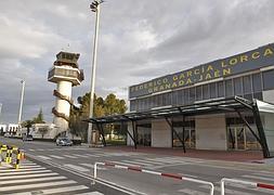 La Comisión para impulsar el aeropuerto de Granada-Jaén da sus primeros pasos