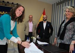 Relevo en la Tesorería del Ayuntamiento de Almuñécar