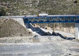 Obras en el viaducto de Rules :: J. M.