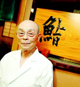 JIRO ONO. A sus 81 años es el chef del Sukiyabashi Jiro, considerado el mejor restaurante de sushi del mundo. / EFE