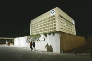 CajaGranada reúne hoy a su consejo para ver qué hace y anticipa el fin del Pacto del Saray