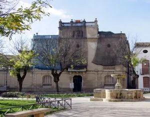 Fachada en obras del Palacio de los Orozco de Úbeda. :: ROMÁN