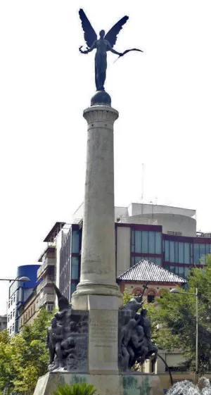 El monumento dedicado a las Batallas de Jaén. :: IDEAL