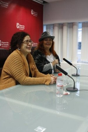 Badía y Pérez Cotarelo, en la presentación. ::
TOÑI MARTÍNEZ