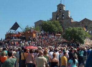 Vista panorámica del Santuario de Nuestra Señora de la Cabeza. :: MIGUEL ÁNGEL