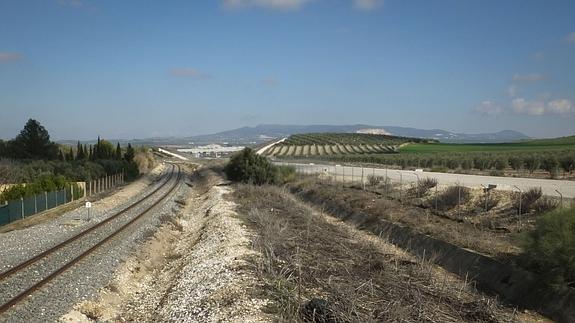 Obras de construcción del AVE entre Sevilla y Antequera. En la imagen, el tramo entre Osuna y Aguadulce.