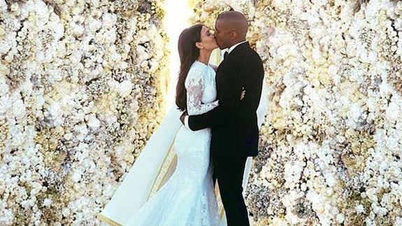 Increíbles Kim Kardashian y Kanye West, los más populares de Instagram