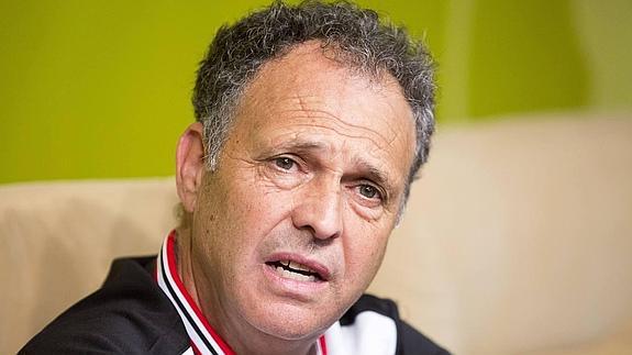 Caparrós: "En el fútbol hay que correr y en la segunda parte no lo hicimos"