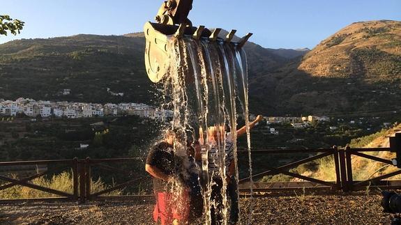 Lanjarón se moviliza con la ELA