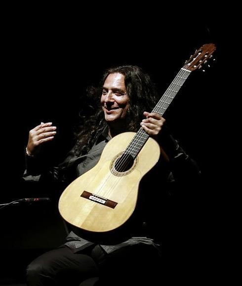 El guitarrista almeriense José Fernández Torres ' Tomatito ' durante su actuación en el Festival Flamenco On Fire 