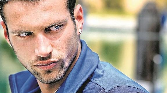 El gaditano Jesús Castro debuta a lo grande dando vida al protagonista de 'El Niño'. :: IDEAL