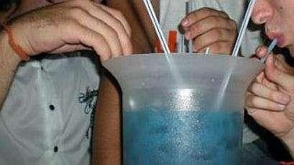 Las 'farma fiestas', la peligrosa moda de mezclar alcohol y drogas