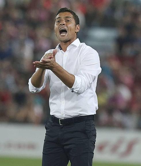 El entrenador del Almería, Francisco Rodríguez