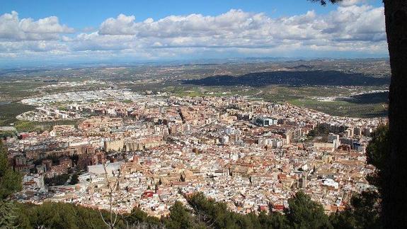 Vista general del casco urbano de la capital desde el cerro de Santa Catalina 