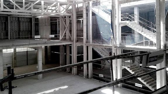 Aspecto interior de las obras del Museo Ibero de Jaén que se encuentran paralizadas