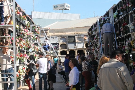 Una de las recomendaciones para los próximos días es hacer un buen uso de las escaleras y las instalaciones en el interior de los recintos.
